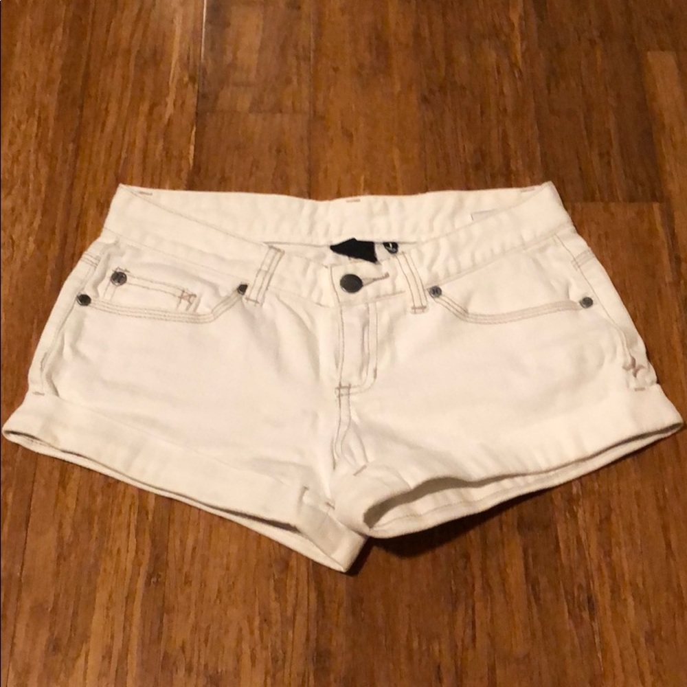 White Hurley Jean Shorts Low Rise
